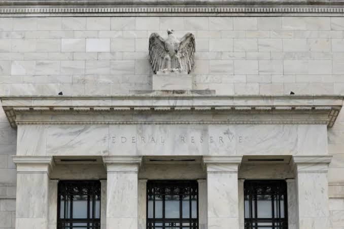 Mencermati Penerbitan Global Bond Dan Kerjasama The Fed AS