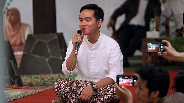 Jokowi Akui Dilarang Gibran untuk Pulang ke Solo